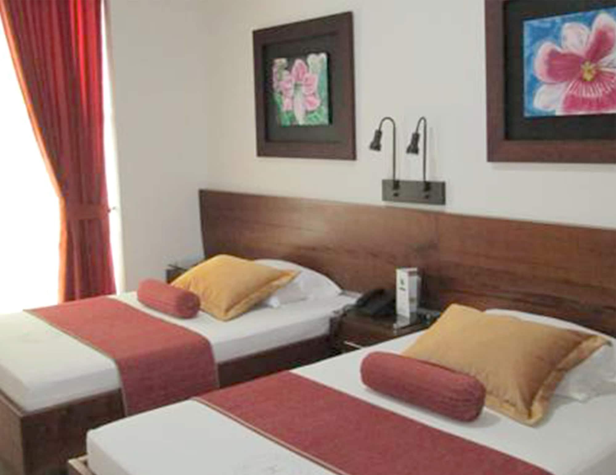 Hotel Sauces Del Estadio Medellin Exterior photo