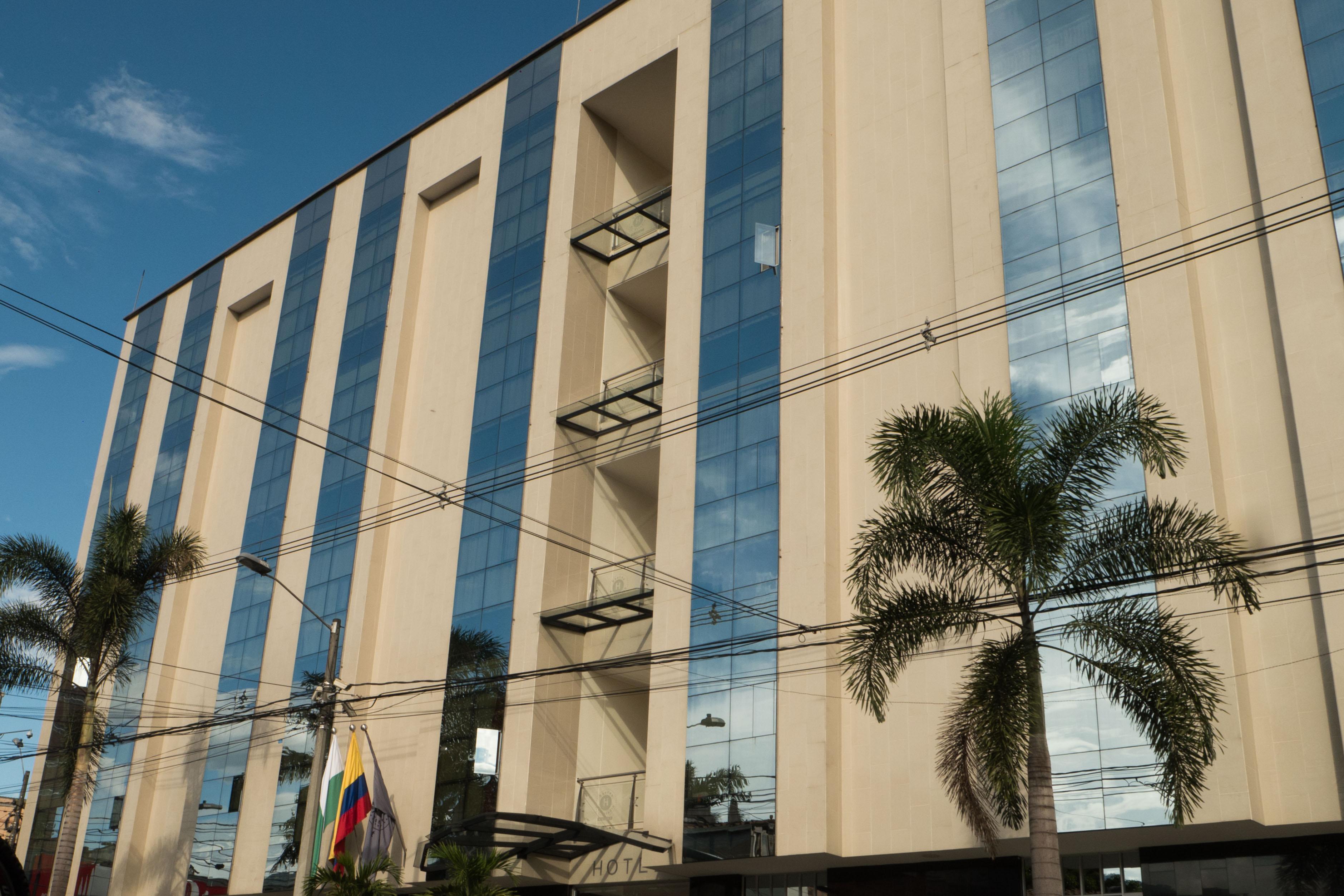 Hotel Sauces Del Estadio Medellin Exterior photo